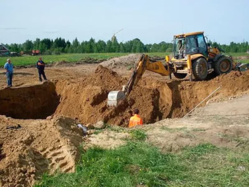 Рытье котлованов и траншей